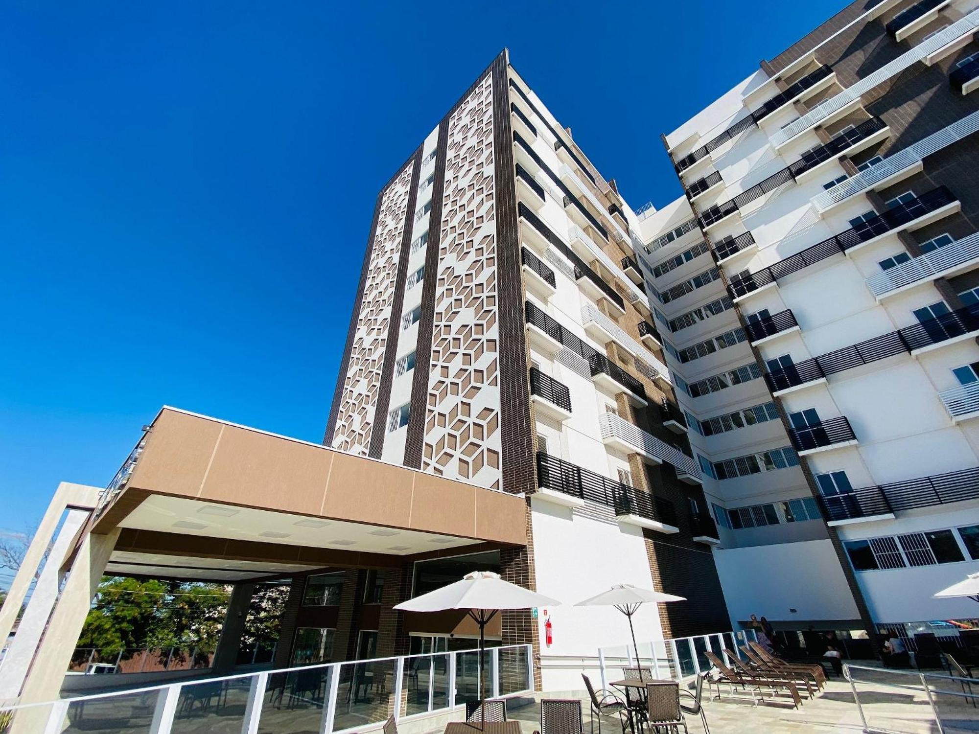 Spazzio Diroma C Acesso Acqua Park Splash - Vacia Temporada Калдас-Новас Экстерьер фото